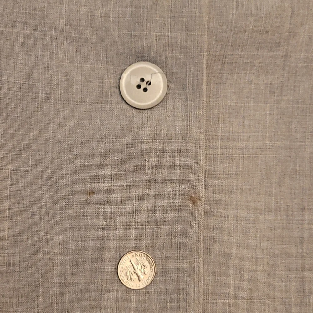 Vintage 1980s Scarlet Pleated Grey Pantsuit with Slit and Button Details - Picture 13 of 16